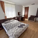 Latarnik - Doskonala Lokalizacja, Blisko Atrakcji, 20min Do Plazy Szálloda *