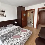 Szálloda Latarnik - Doskonala Lokalizacja, Blisko Atrakcji, 20min Do Plazy