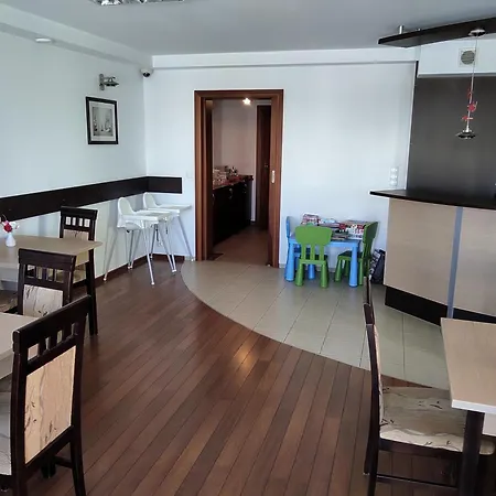 Latarnik - Doskonala Lokalizacja, Blisko Atrakcji, 20min Do Plazy *