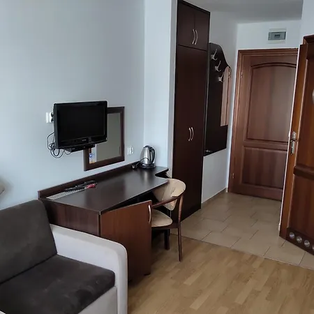 Latarnik - Doskonala Lokalizacja, Blisko Atrakcji, 20min Do Plazy * Łeba