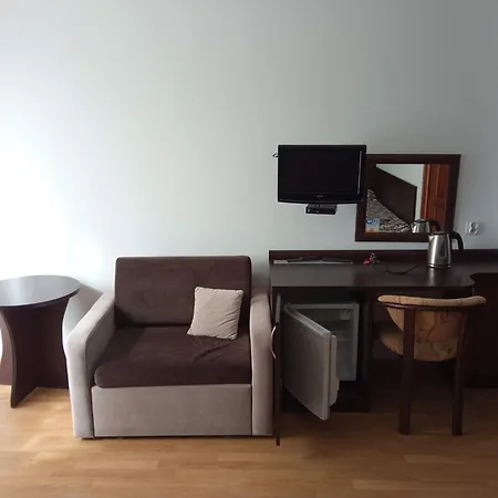Hotel Latarnik - Doskonala Lokalizacja, Blisko Atrakcji, 15min Do Plazy *