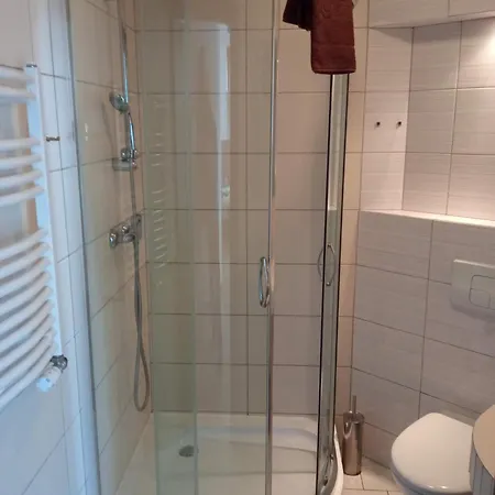 Hotel Latarnik - Doskonala Lokalizacja, Blisko Atrakcji, 20min Do Plazy Łeba