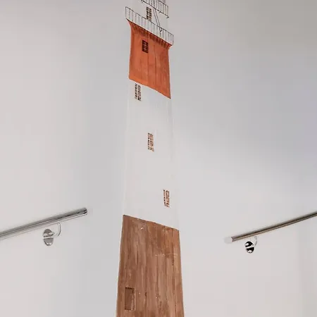 Hotel Latarnik - Doskonala Lokalizacja, Blisko Atrakcji, 15min Do Plazy Łeba