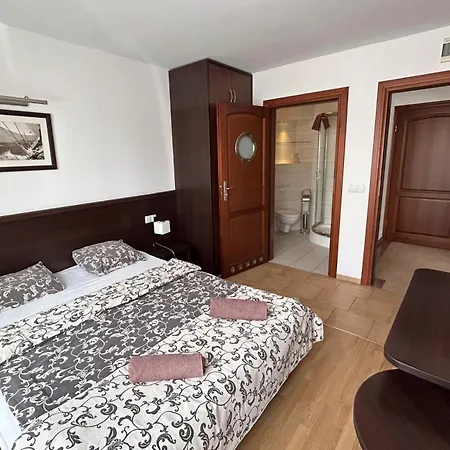 Latarnik - Doskonala Lokalizacja, Blisko Atrakcji, 20min Do Plazy *