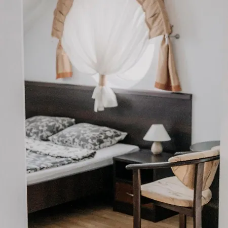 Hotel Latarnik - Doskonala Lokalizacja, Blisko Atrakcji, 20min Do Plazy *