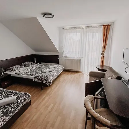 Latarnik - Doskonala Lokalizacja, Blisko Atrakcji, 20min Do Plazy Łeba