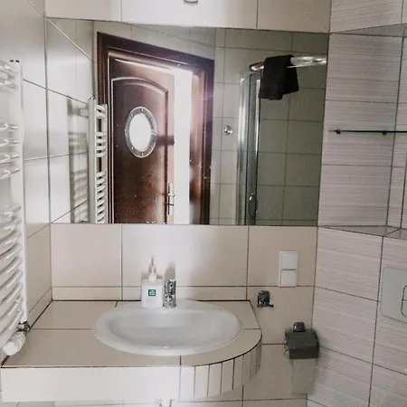 Latarnik - Doskonala Lokalizacja, Blisko Atrakcji, 20min Do Plazy *