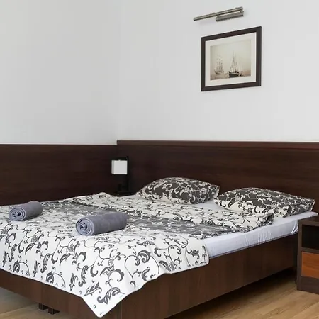 Latarnik - Doskonala Lokalizacja, Blisko Atrakcji, 20min Do Plazy Hotel