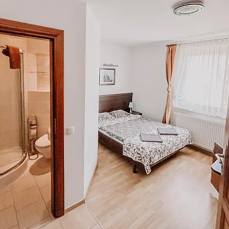 Latarnik - Doskonala Lokalizacja, Blisko Atrakcji, 20min Do Plazy Otel