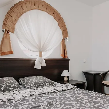 Latarnik - Doskonala Lokalizacja, Blisko Atrakcji, 15min Do Plazy Hotel Łeba