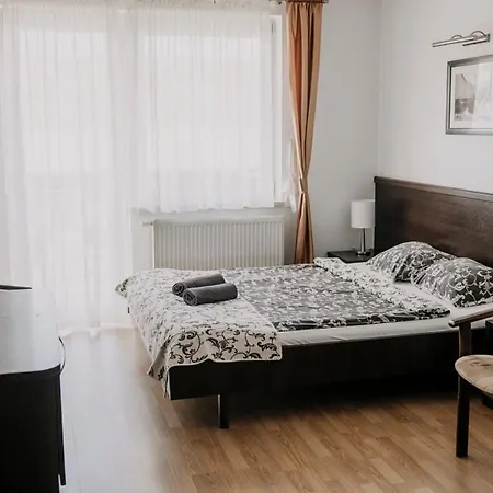 Hotel Latarnik - Doskonala Lokalizacja, Blisko Atrakcji, 15min Do Plazy