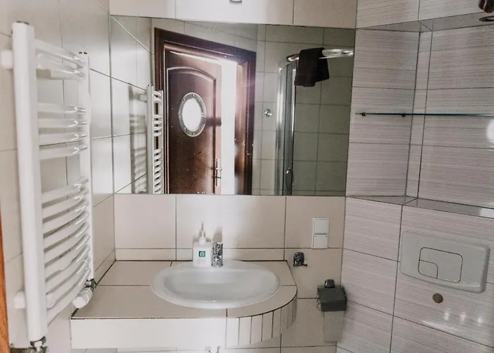 Latarnik - Doskonała Lokalizacja, Blisko Atrakcji, 20min Do Plaży *